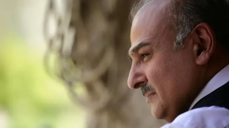 الفنان جمال سليمان موضوع جديد للجدل بين السوريين، فما القصة؟
